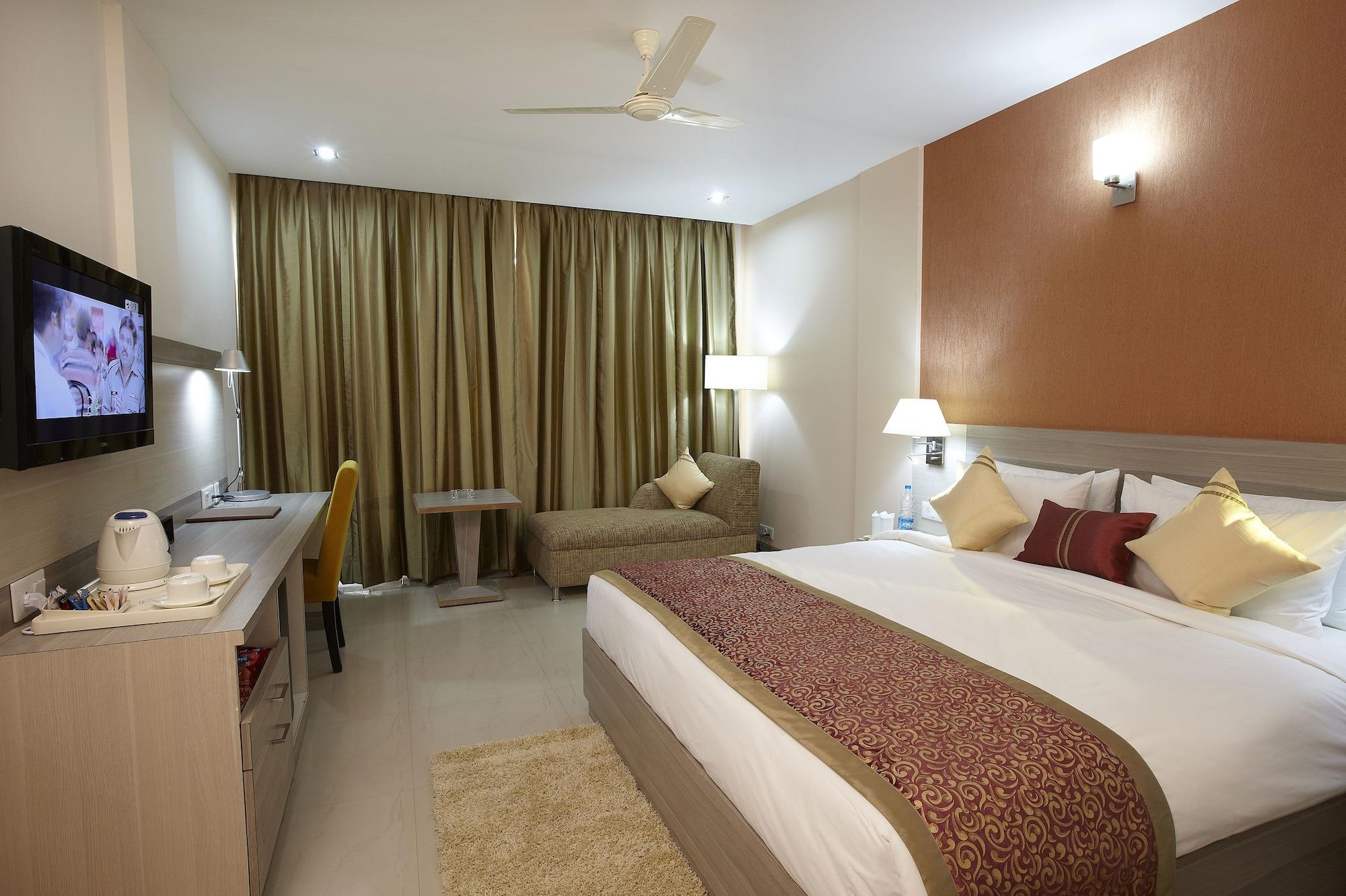 Days Hotel By Wyndham Neemrana Bagian luar foto