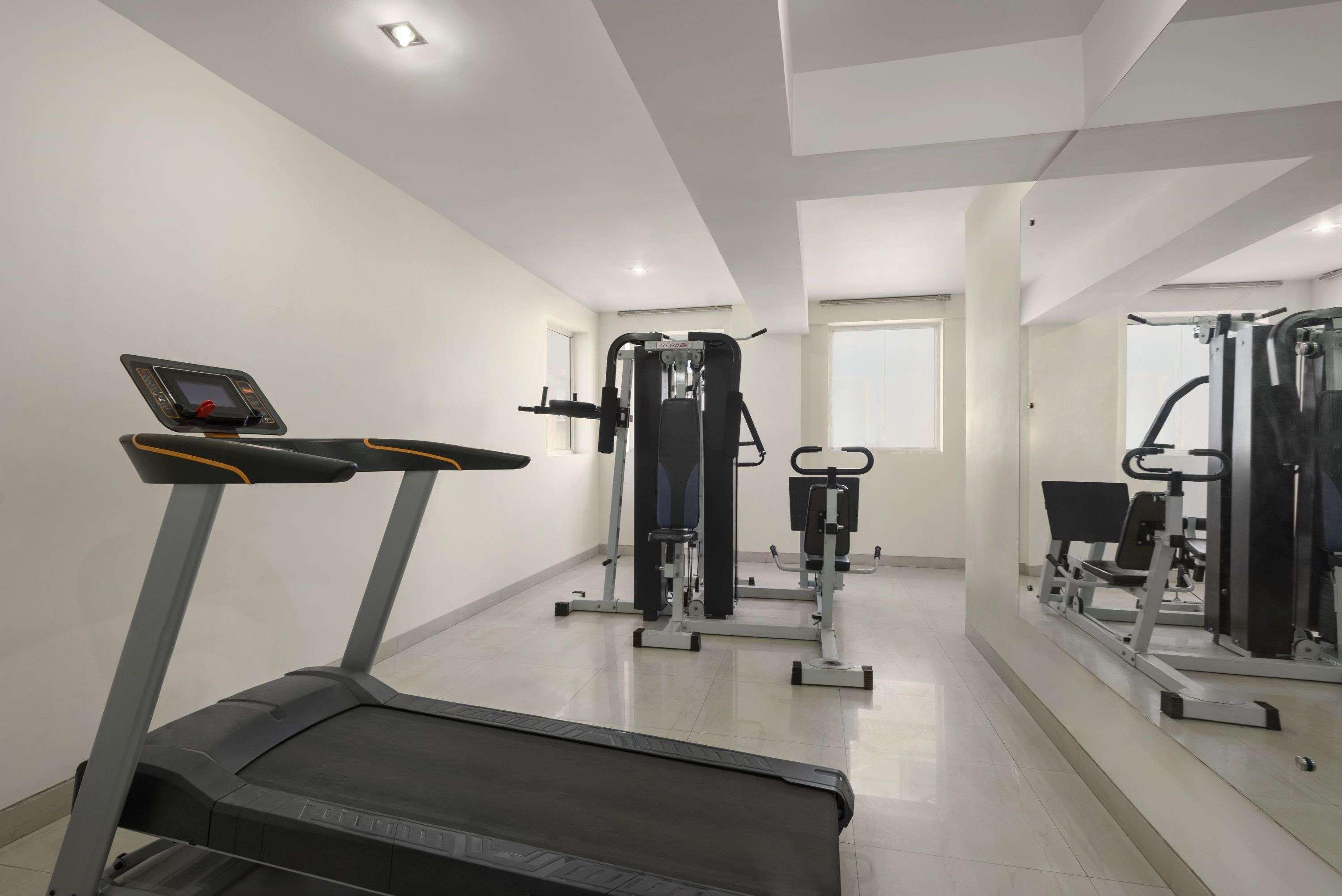 Days Hotel By Wyndham Neemrana Bagian luar foto