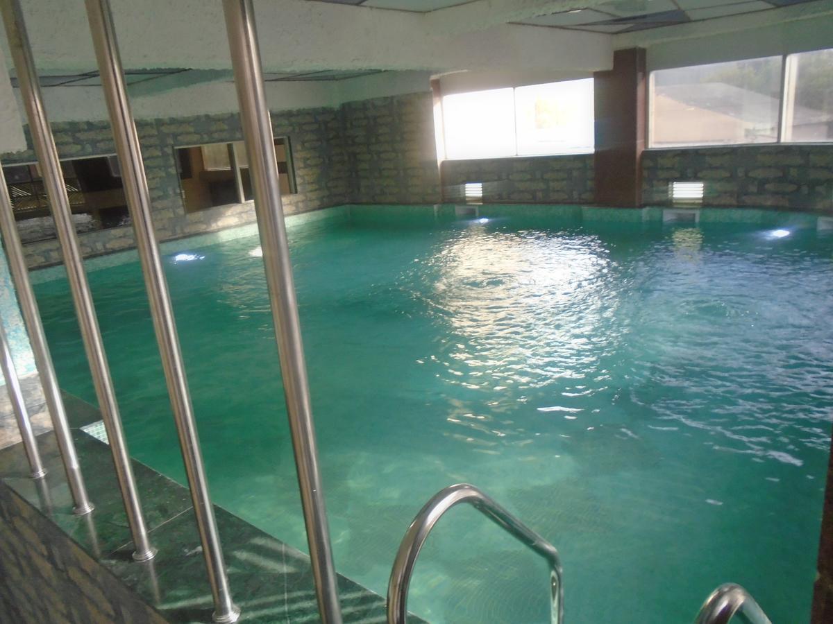 Days Hotel By Wyndham Neemrana Bagian luar foto