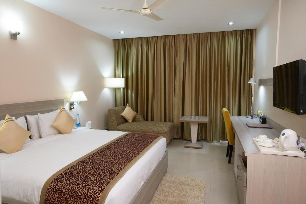 Days Hotel By Wyndham Neemrana Ruang foto
